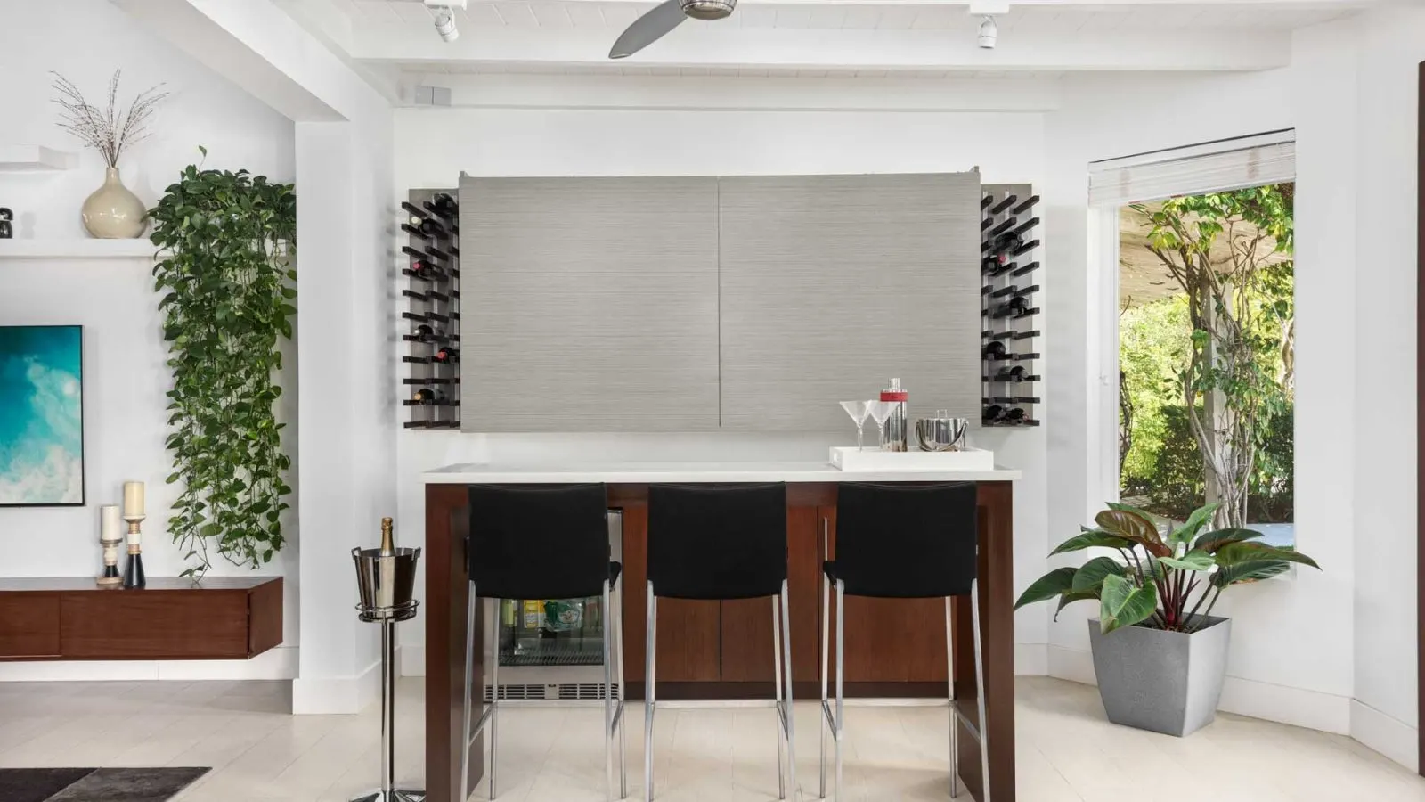 Interior bar and lounge seating.